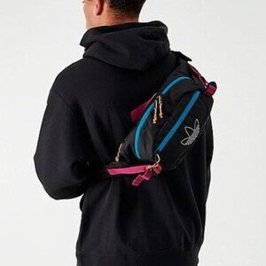 adidas Originals Utility Crossbody, Black/Active Teal/Berry, One Size, Originals